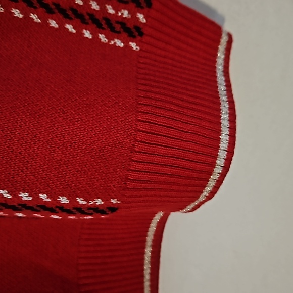 Charter Club Red and White Crew & Scoop Necks Sweaters - Picture 4 of 5